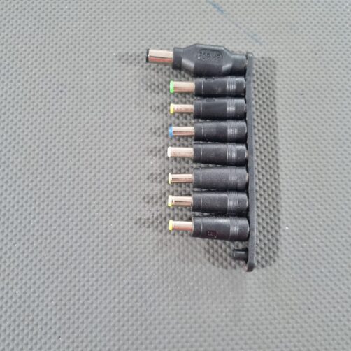 ADAPATADOR DE CARGADOR PUNTA UNIVERSAL GENERICO